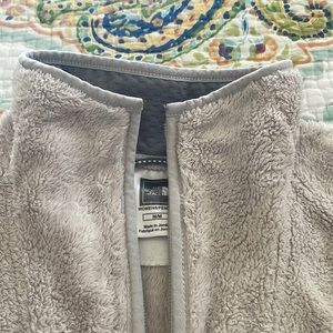 North face Kangaroo fleece extra soft white- gray